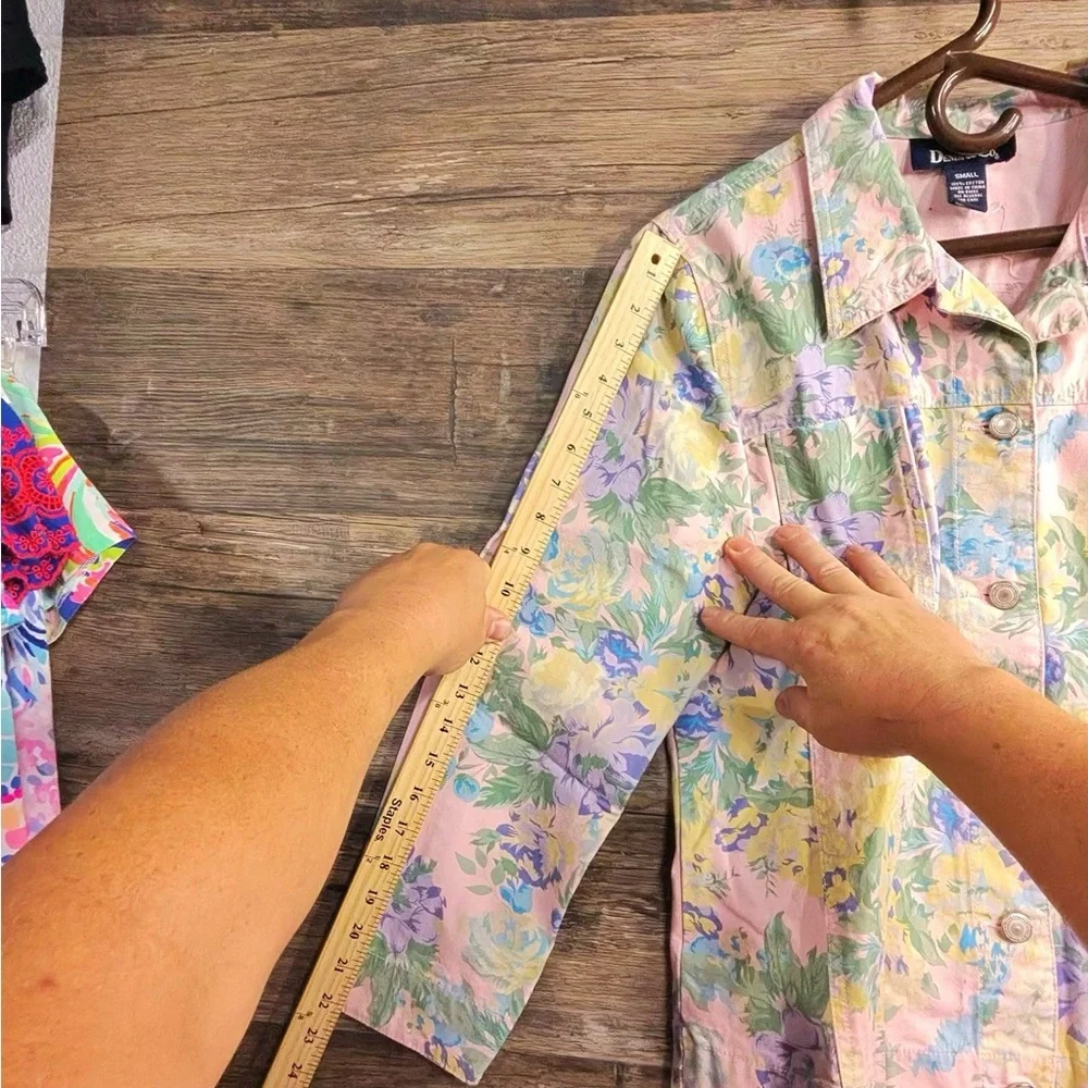 Denim&Co Multicolor Floral Pastel Jean Jacket - Picture 4 of 6